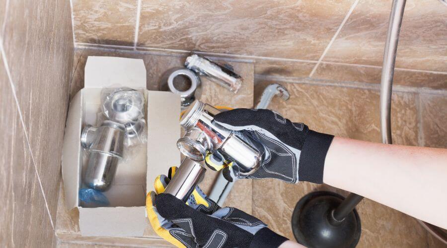 Professional gutter cleaning in Richfield, WI